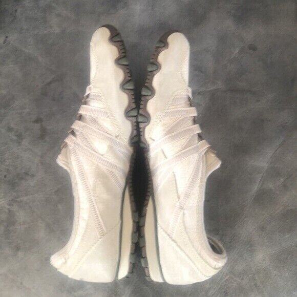 Skechers leather/textile Bungee Slip-On Sneakers off white Size 7 - Picture 2 of 4